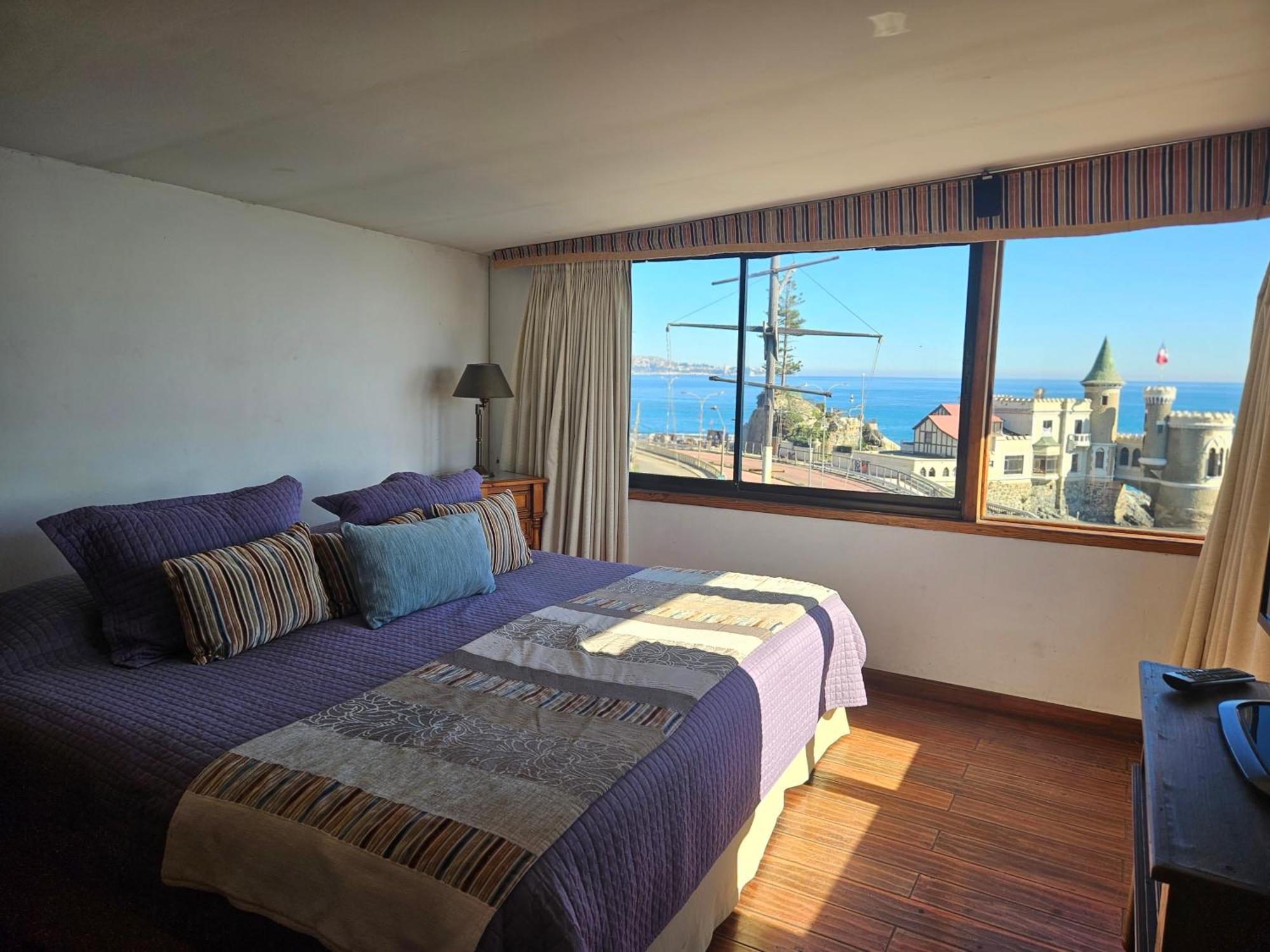 Hotel Restaurant Capducal 比尼亚德尔马 外观 照片
