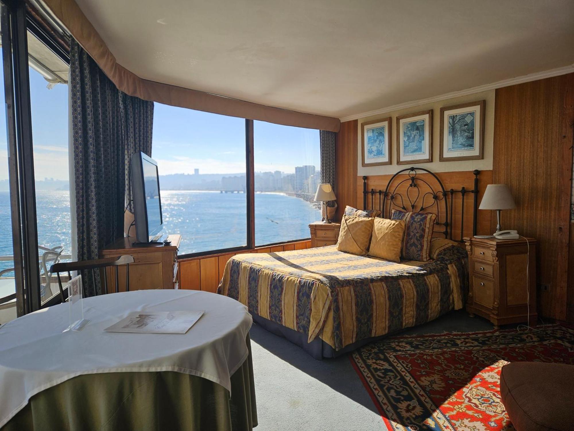 Hotel Restaurant Capducal 比尼亚德尔马 外观 照片