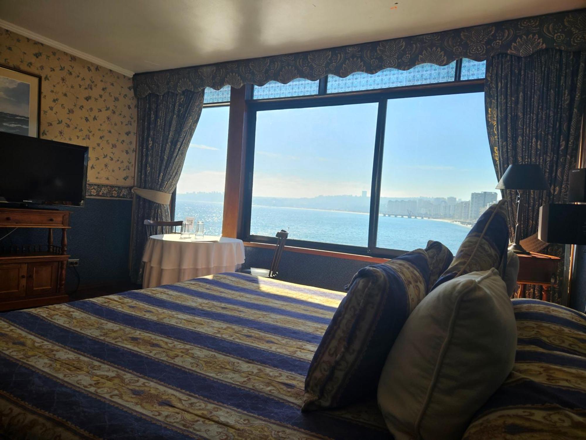 Hotel Restaurant Capducal 比尼亚德尔马 外观 照片